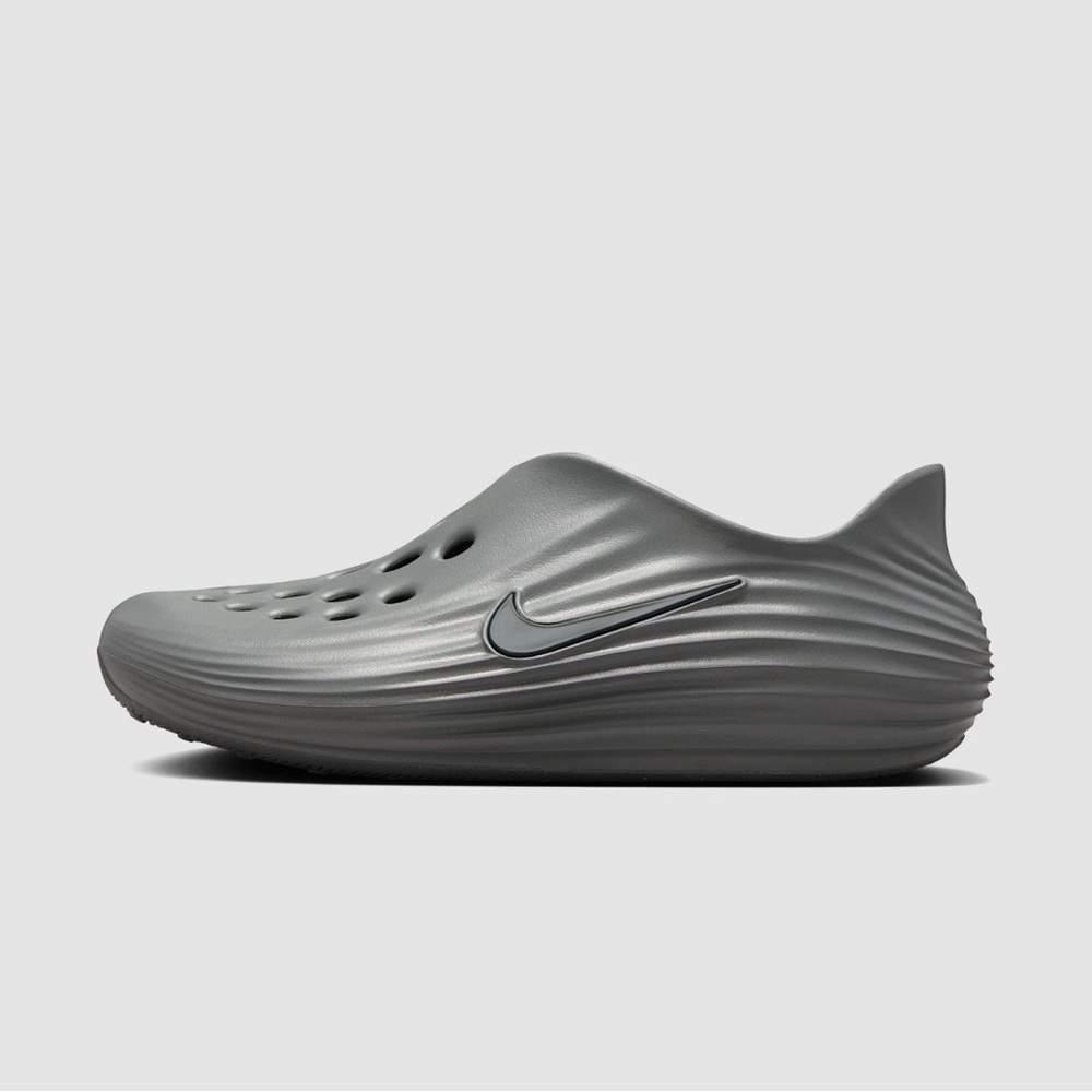 Nike ReactX Rejuven8 Recovery Slides Smoke Grey Men’s 7 Women’s 8 NWT
